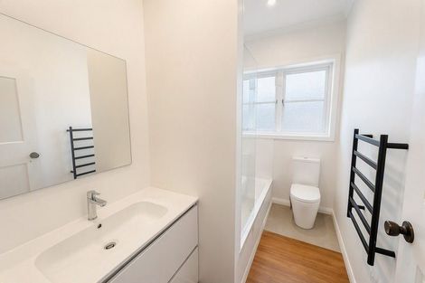 Photo of property in 45 Plunket Terrace, Hamilton East, Hamilton, 3216