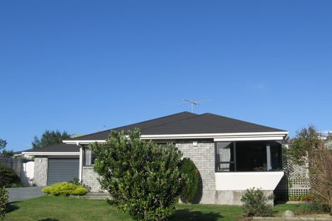 Photo of property in 19 Westridge, Camborne, Porirua, 5026