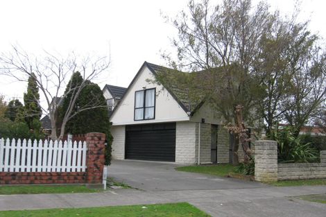 Photo of property in 56 Rhodes Drive, Kelvin Grove, Palmerston North, 4414