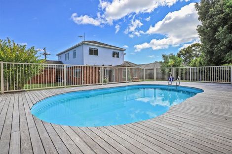 Photo of property in 28 Arataki Road, Havelock North, 4130