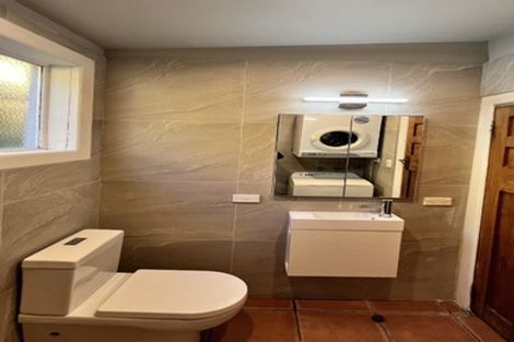 Photo of property in 37 Lawrence Street, Newtown, Wellington, 6021