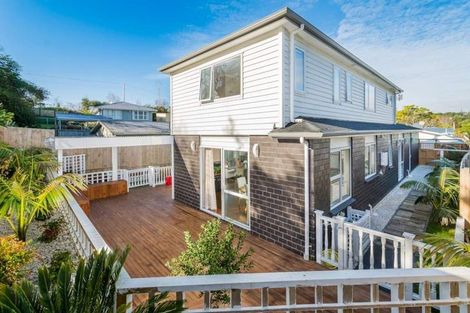 Photo of property in 29a Peach Road, Glenfield, Auckland, 0629