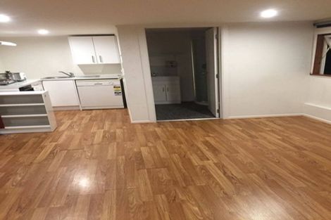 Photo of property in 12 Cypress Place, Sunnynook, Auckland, 0620