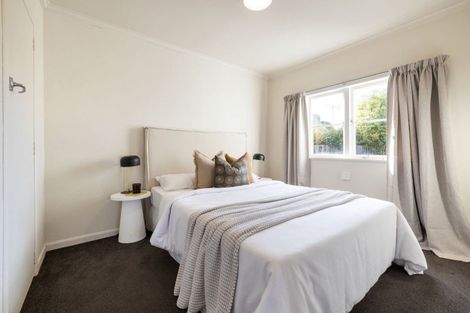 Photo of property in 12 Thornton Road, Cambridge, 3434