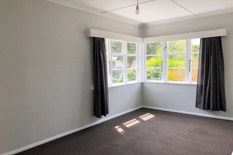 Photo of property in 37 Swiss Avenue, Gonville, Whanganui, 4501