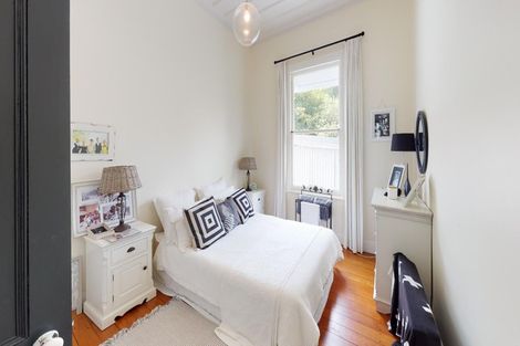 Photo of property in 24 Brassey Road, Saint Johns Hill, Whanganui, 4500