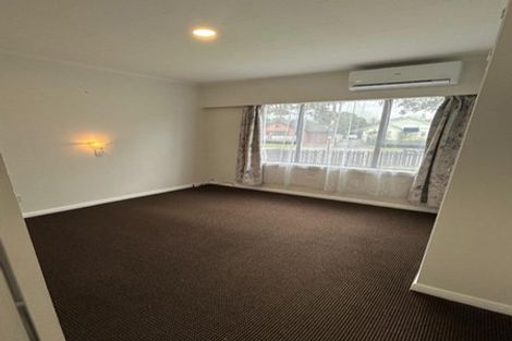 Photo of property in 9 Pohutukawa Street, Woburn, Lower Hutt, 5010