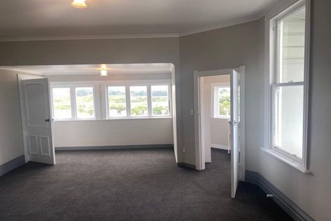 Photo of property in 20 Cambridge Street, Patea, 4520