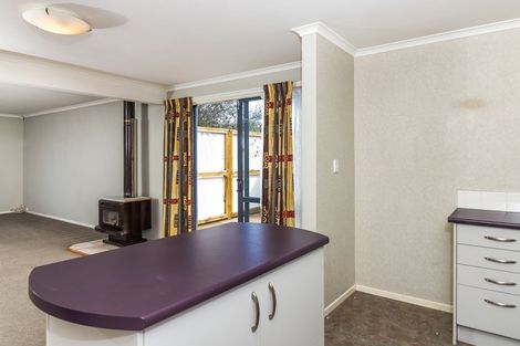 Photo of property in 106 Tamatea Road, Taupo, 3330