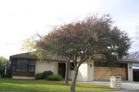 Photo of property in 24 Hanmer Place, Highbury, Palmerston North, 4412