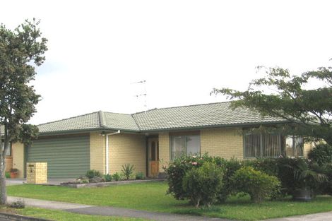 Photo of property in 10 Jubaea Place, Henderson, Auckland, 0610