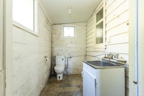 Photo of property in 28 Macdonald Street, Geraldine, 7930