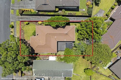 Photo of property in 15 Mark Edward Drive, Half Moon Bay, Auckland, 2012
