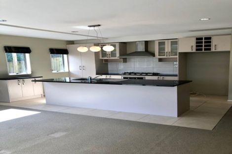 Photo of property in 25a William Souter Street, Forrest Hill, Auckland, 0620