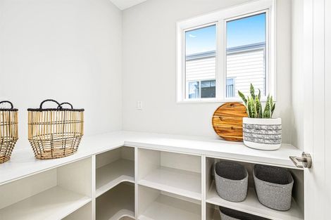 Photo of property in 17a Alexander Avenue, Torbay, Auckland, 0630