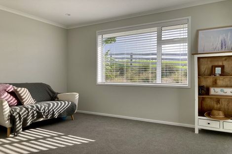 Photo of property in 7 Fernbird Grove, Kerikeri, 0294