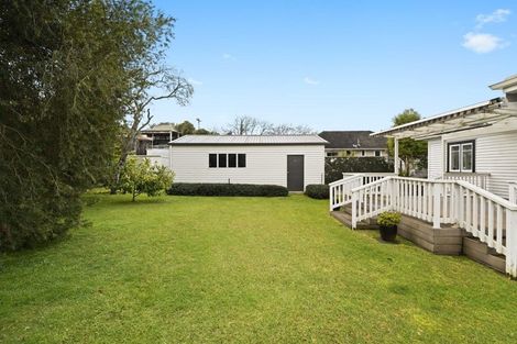 Photo of property in 53 Beerescourt Road, Beerescourt, Hamilton, 3200