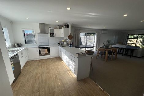 Photo of property in 111 Banks Street, Marfell, New Plymouth, 4310