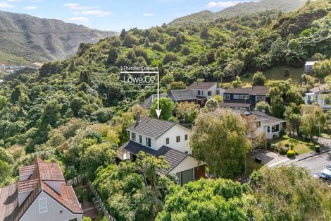 Photo of property in 5 Thatcher Crescent, Crofton Downs, Wellington, 6035