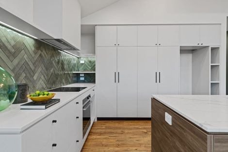 Photo of property in 5 Pekapeka Lane, Poike, Tauranga, 3112