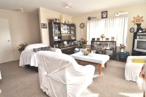 Photo of property in 5 Ceasar Place, Favona, Auckland, 2024