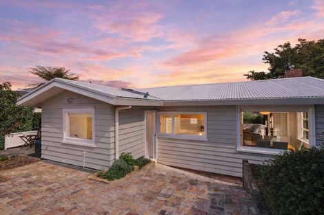 Photo of property in 14 Norman Road, Hauraki, Auckland, 0622