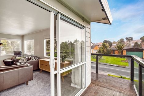 Photo of property in 20 Sailfish Drive, West Harbour, Auckland, 0618