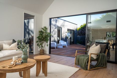 Photo of property in 1/29 Wrights Road, Addington, Christchurch, 8024