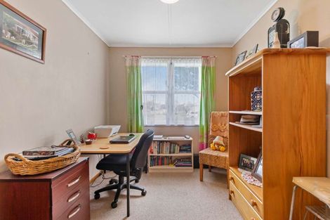 Photo of property in 18 Cureton Street, Morrinsville, 3300