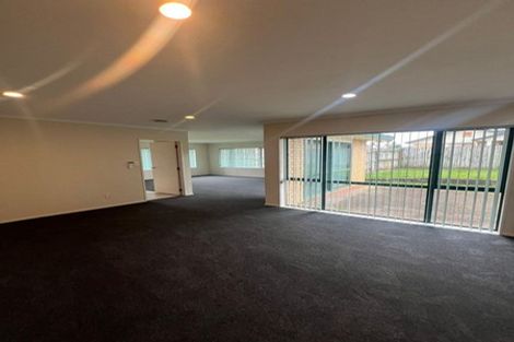 Photo of property in 3 Nephin Place, East Tamaki Heights, Auckland, 2016