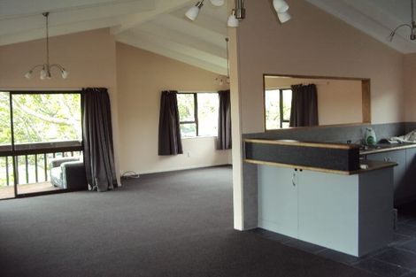 Photo of property in 2 Moreland Avenue, Pukete, Hamilton, 3200