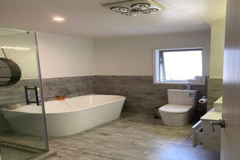 Photo of property in 15 Skipjack Pass, Silverdale, 0932