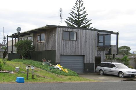 Photo of property in 23 Darroch Slope, Omaha, 0986