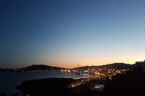 Photo of property in 6 Satchell Way, Kaiwharawhara, Wellington, 6035