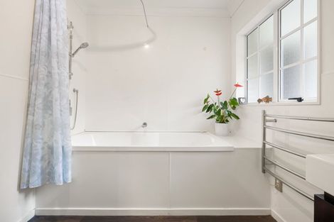 Photo of property in 38 Cherrywood Street, Pukete, Hamilton, 3200