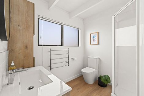 Photo of property in 66 Rogers Road, Bay View, Napier, 4104