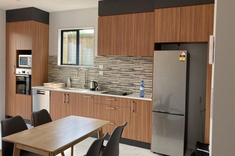 Photo of property in 43 Tributary Parade, Karaka, Papakura, 2113