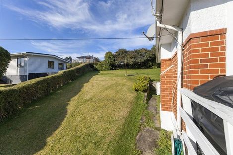 Photo of property in 489 Kaikorai Valley Road, Bradford, Dunedin, 9011