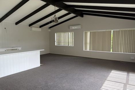 Photo of property in 2/162 Porchester Road, Papakura, 2110