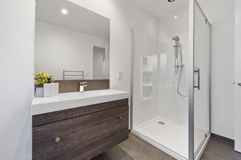 Photo of property in 5 Augusta Grove, Waiwhakaiho, New Plymouth, 4312