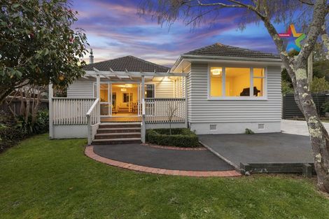 Photo of property in 17 Tawhai Street, Stokes Valley, Lower Hutt, 5019