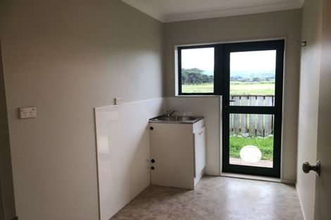 Photo of property in 13 Brendan Drive, Te Horo Beach, Otaki, 5581
