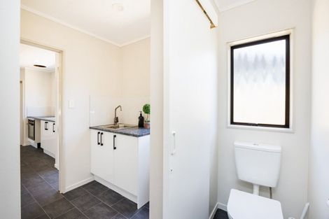 Photo of property in 4 Ngarimu Street, Roslyn, Palmerston North, 4414