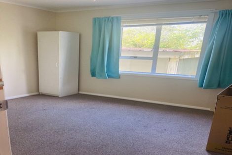 Photo of property in 36 Lyndhurst Road, Tawa, Wellington, 5028