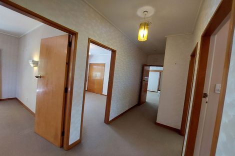 Photo of property in 33 Queenwood Avenue, Queenwood, Hamilton, 3210