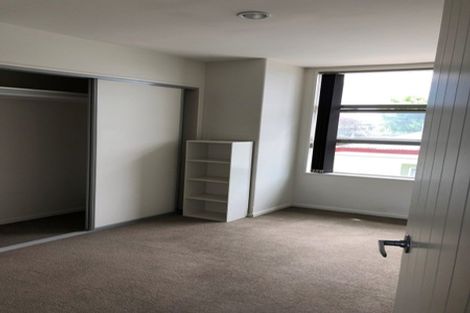 Photo of property in 545 Barbadoes Street, Edgeware, Christchurch, 8013