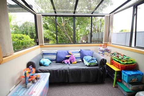 Photo of property in 27 Clutha Street, Alexandra, 9320