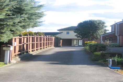 Photo of property in 14 Shepherds Road, Papakura, 2110