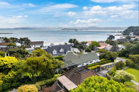 Photo of property in 2/16 Cheviot Road, Lowry Bay, Lower Hutt, 5013