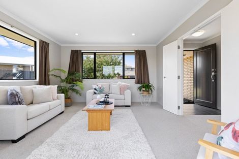 Photo of property in 13 Chadwick Place, Rototuna North, Hamilton, 3210